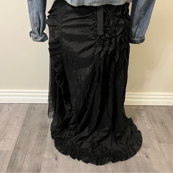 Chiciris Black Skirt - Picture 6 of 7